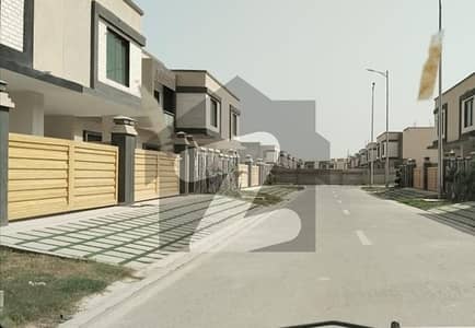 عسکری 6 ملیر کنٹونمنٹ,کینٹ,کراچی میں 5 کمروں کا 15 مرلہ مکان 7.1 کروڑ میں برائے فروخت۔