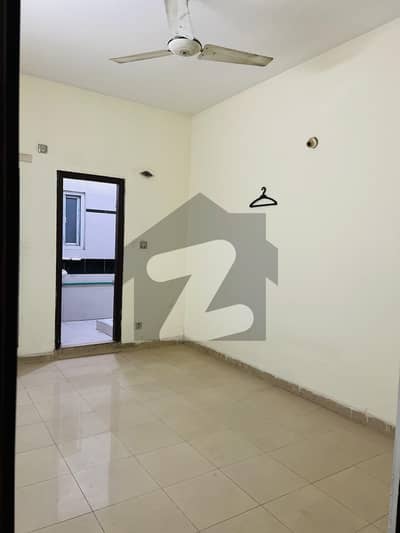 Room Available for rent