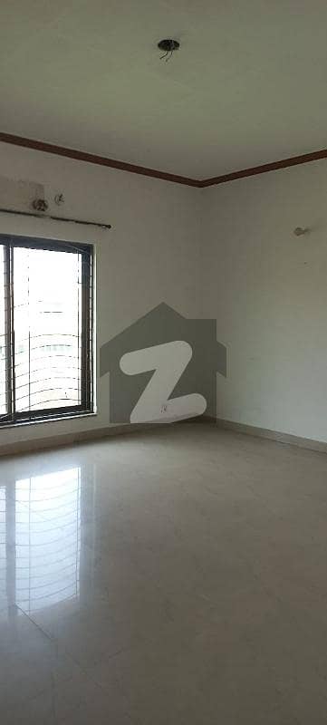 1 Kanal Upper Portion Is For Rent In Wapda Town Phase1 Block E1.