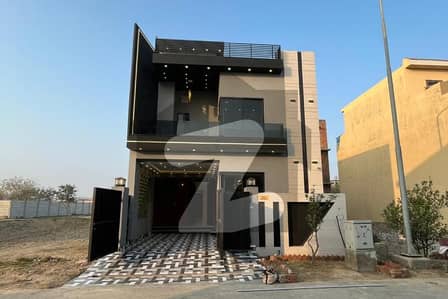 5 Marla Beautiful House Available For Sale In Park View City Jade Extension Block