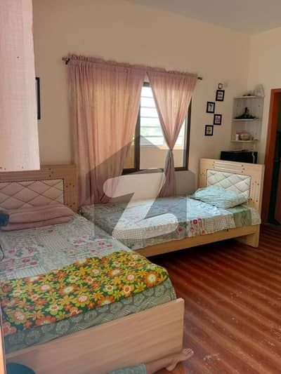 Ideal For 4 Families With 8 Rooms & 9 Washrooms.