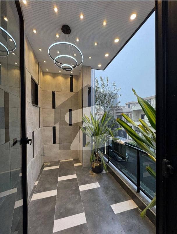 5 Marla Brand New House For Sale Park View City, Lahore Park View City ...