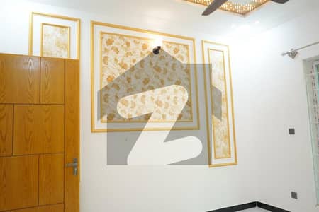 بحریہ ٹاؤن فیز 8 بحریہ ٹاؤن راولپنڈی,راولپنڈی میں 2 کمروں کا 5 مرلہ بالائی پورشن 40.0 ہزار میں کرایہ پر دستیاب ہے۔