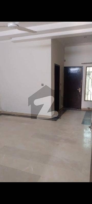 Ground portion 2bed attached bath lounge dd kitchen for rent