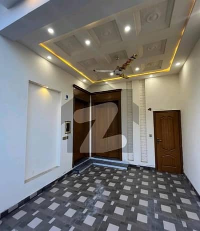 سٹی ہاؤسنگ سوسائٹی گوجرانوالہ میں 4 کمروں کا 5 مرلہ مکان 60.0 ہزار میں کرایہ پر دستیاب ہے۔