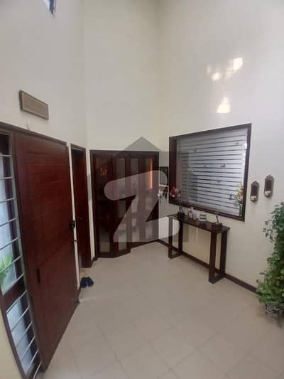 ڈی ایچ اے فیز 8 ڈی ایچ اے ڈیفینس,کراچی میں 4 کمروں کا 1 کنال مکان 12.0 کروڑ میں برائے فروخت۔