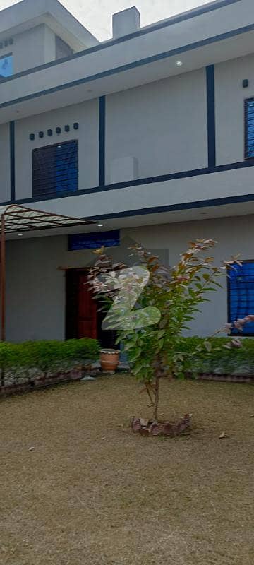 Lawn wala luxury dbl story mkn boring water very reasnable price