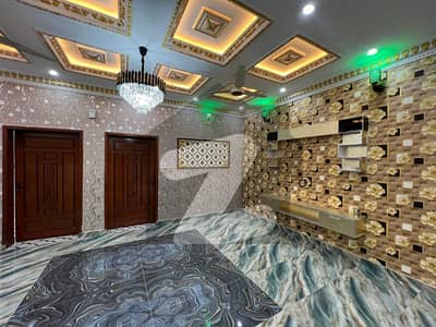 شاداب گارڈن لاہور میں 5 کمروں کا 5 مرلہ مکان 90.0 ہزار میں کرایہ پر دستیاب ہے۔