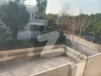 1 kanal Upper portion for Rent