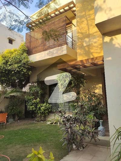 Spacious Prime Location 500 Square Yards House Available For sale In DHA Phase 6