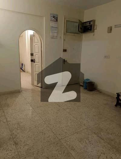 Prime Location Flat Of 900 Square Feet Is Available For sale In Tauheed Commercial Area, Karachi
