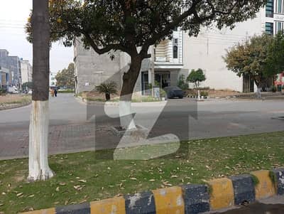 5 Marla Plot Available For Sale In Block I Palm City