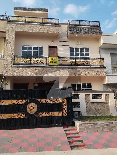 25x40 Beautifull House For Sale In G-13