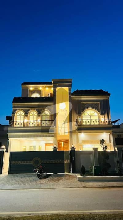 فیصل ٹاؤن فیز 1 - بلاک اے فیصل ٹاؤن فیز 1,فیصل ٹاؤن - ایف ۔ 18,اسلام آباد میں 6 کمروں کا 10 مرلہ مکان 6.0 کروڑ میں برائے فروخت۔