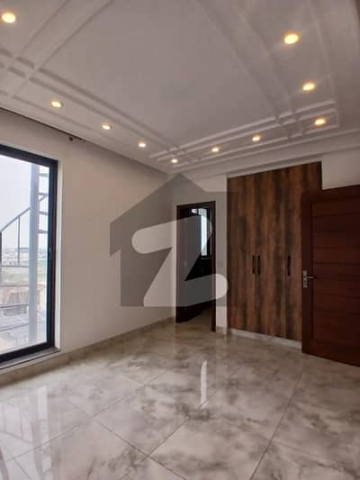 1 Bedroom Non Furnished Appartment Available For Rent Original Picture Original Price