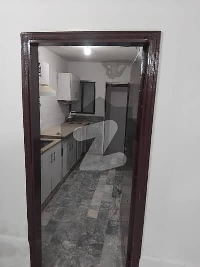 گلستانِِ جوہر ۔ بلاک 18 گلستانِ جوہر,کراچی میں 3 کمروں کا 5 مرلہ مکان 2.35 کروڑ میں برائے فروخت۔