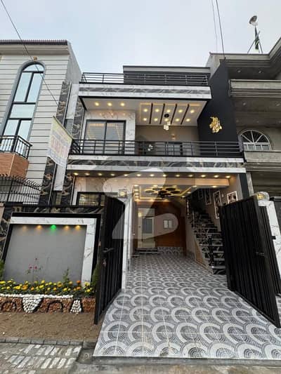 5/Marla Brand new House sale Al Rehman Garden phase2 Extra Modern House