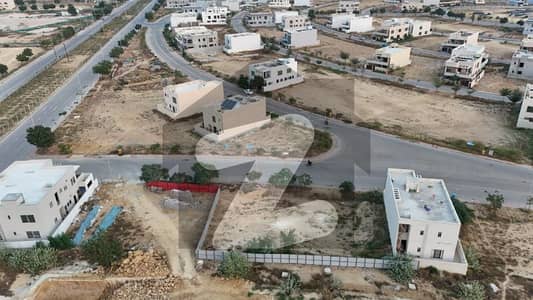 272 Sq Yd Boulevard Category Plot For Sale Precinct-8, Bahria Town Karachi Near Bahria Heights | Prime Location | Ideal for Residence or Investment | Just 5 Mins Drive from Entrance | Near Park, Mosque & Midway Commercial.