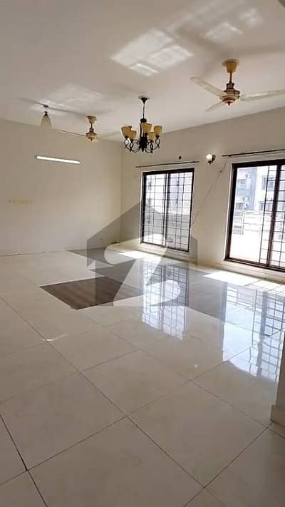2 Floor 3 Bed Room Apartments For Sale in Askari 11