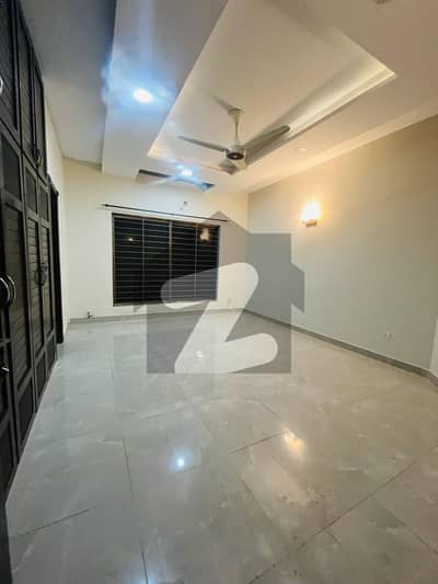 Lower Portion For Rent In E11