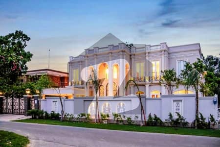 ULTRA LUXURY TOP-NOTCH BRAND NEW 1 KANAL HOUSE WITH 1 KANAL GARDEN | PRIME LOCATION NEAR RAYA FAIRWAYS & PARK | HALF BASEMENT | DHA PHASE 7 | 100% ORIGINAL DEAL