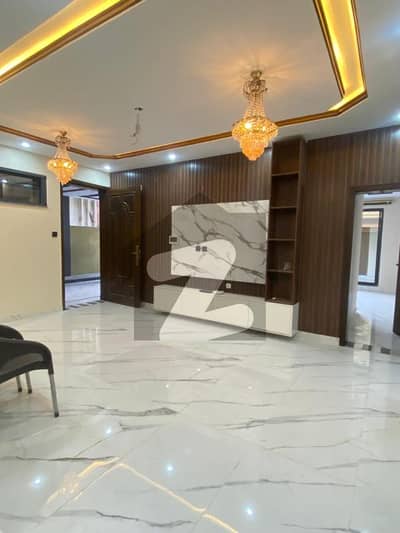 2 Kanal Beautiful House on Excellent Location 8 Bedrooms 2DD Servant room