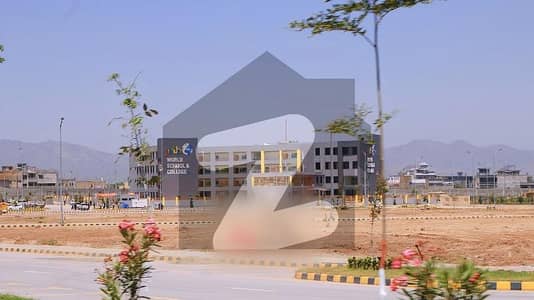 Sector prism 200 series plot for sale civil