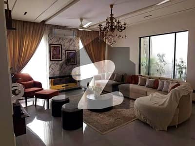 ڈی ایچ اے فیز 5 - بلاک ایل فیز 5,ڈیفنس (ڈی ایچ اے),لاہور میں 5 کمروں کا 1 کنال مکان 8.35 کروڑ میں برائے فروخت۔