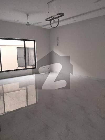 ڈی ایچ اے ڈیفینس فیز 1 ڈی ایچ اے ڈیفینس,اسلام آباد میں 6 کمروں کا 1 کنال مکان 2.2 لاکھ میں کرایہ پر دستیاب ہے۔