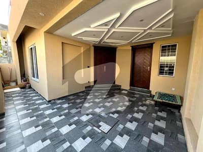 I-8/2 3 Bedroom Drawing Room Tv Lounge Kitchen Attached Washroom Ground  3 Bedroom Drawing Room Tv Lounge Kitchen Attached Washroom Servant Room Upper