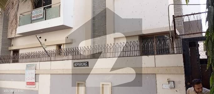 پی ای سی ایچ ایس بلاک 3 پی ای سی ایچ ایس,جمشید ٹاؤن,کراچی میں 4 کمروں کا 10 مرلہ مکان 9.0 کروڑ میں برائے فروخت۔