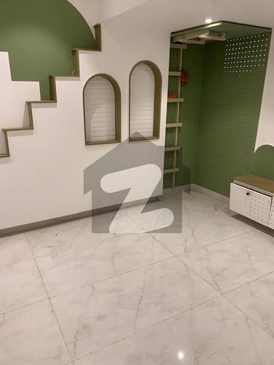 گارڈن ویسٹ کراچی میں 2 کمروں کا 4 مرلہ فلیٹ 1.2 کروڑ میں برائے فروخت۔