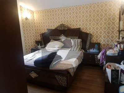 پی ای سی ایچ ایس بلاک 3 پی ای سی ایچ ایس,جمشید ٹاؤن,کراچی میں 4 کمروں کا 9 مرلہ مکان 8.25 کروڑ میں برائے فروخت۔