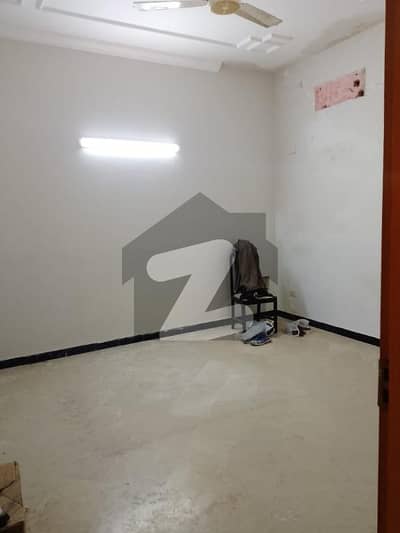 I 8 4 3 Bedroom Drawing Room Tv Lounch Kitchen Attached Washroom Ground Portion For Rent