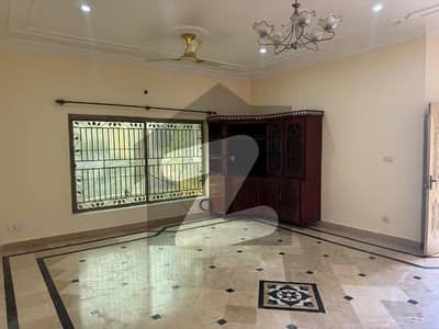 Bani Gala 2 Kanal House Available For Commercial Purpose