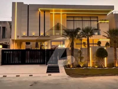 1 KANAL BRAND NEW MODERN HOUSE AVAILABLE FOR SALE IN CLOSE TO JOHAR TOWN