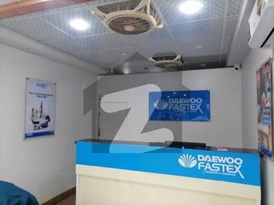 Shop In Gulshan-e-Iqbal - Block 5 For rent