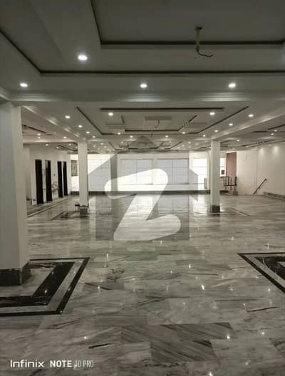 جوڑا پل لاہور میں 1 کنال عمارت 8.0 لاکھ میں کرایہ پر دستیاب ہے۔