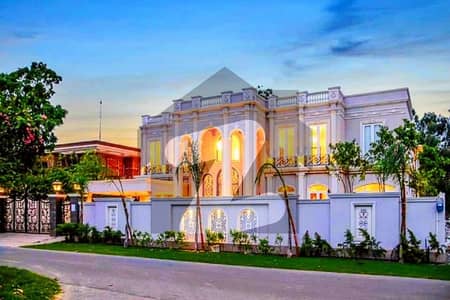 ڈی ایچ اے فیز 7 ڈیفنس (ڈی ایچ اے),لاہور میں 6 کمروں کا 2 کنال مکان 18.32 کروڑ میں برائے فروخت۔