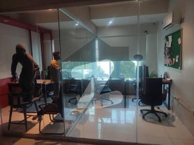 ڈی ایچ اے فیز 7 ڈی ایچ اے ڈیفینس,کراچی میں 4 مرلہ عمارت 5.0 لاکھ میں کرایہ پر دستیاب ہے۔