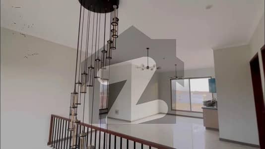 272sq yd Ready to Move Villa in Precinct-1 0.5km from main entrance. A-One Construction Standard 5Bed Drawing Dining Lounge