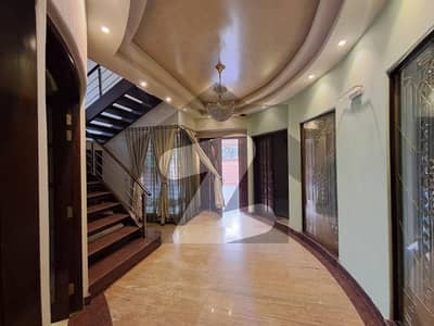 ڈی ایچ اے فیز 3 - بلاک زیڈ فیز 3,ڈیفنس (ڈی ایچ اے),لاہور میں 5 کمروں کا 1 کنال مکان 2.5 لاکھ میں کرایہ پر دستیاب ہے۔ ڈی ایچ اے فیز 3 - بلاک زیڈ فیز 3,ڈیفنس (ڈی ایچ اے),لاہور میں 5 کمروں کا 1 کنال مکان 2.5 لاکھ میں کرایہ پر دستیاب ہے۔