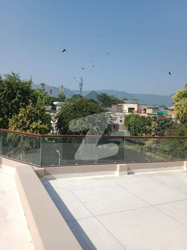 LUXURY HOUSE AVAILABLE FOR RENT, F-8/1, ISLAMABAD LUXURY HOUSE AVAILABLE FOR RENT, F-8/1, ISLAMABAD