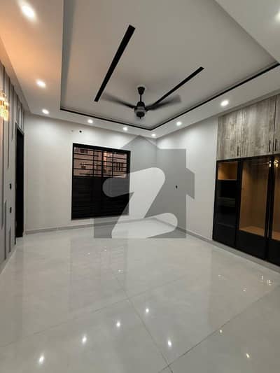 1 Kanal Brand New Upper Portion Available For Rent In Valencia Town