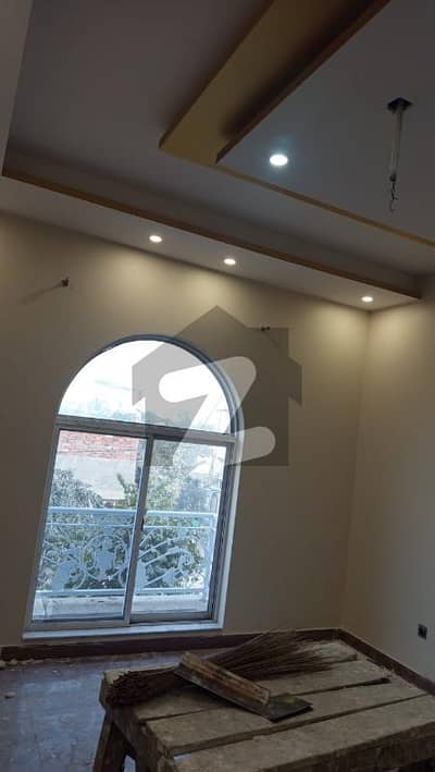 10 MARLA UPPER PORTION FOR RENT WITH GAS