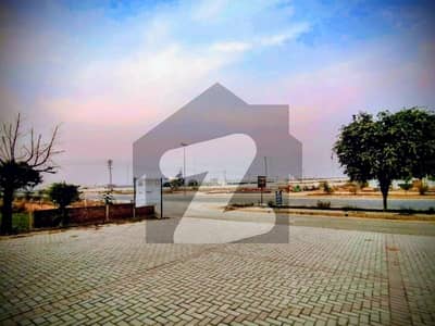 On Excellent Location Residential Plot For Grabs In 5 Marla Lahore