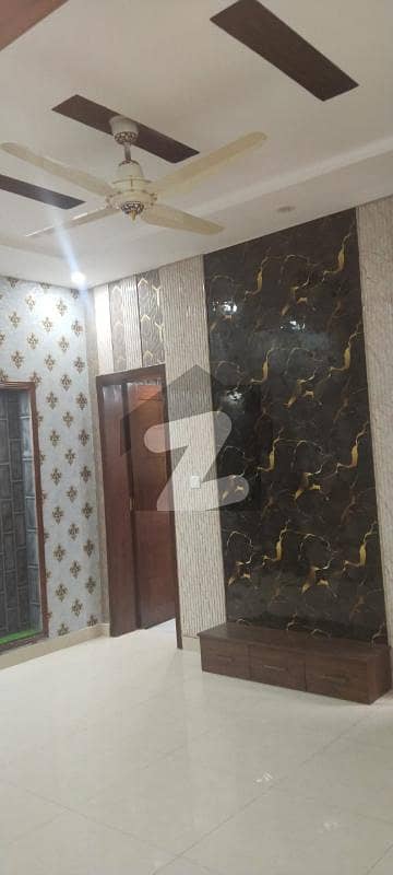 6 Marla Brand New Facing Park House for Rent in Bahria Town Lahore.