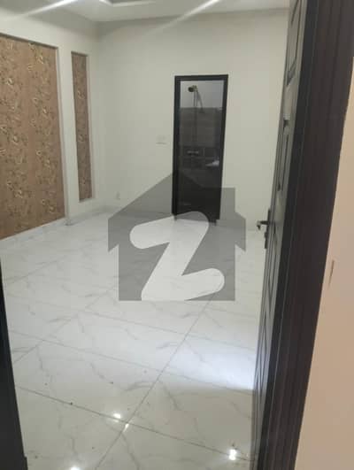 Upper Portion Available For Rent In Multan Public School Road