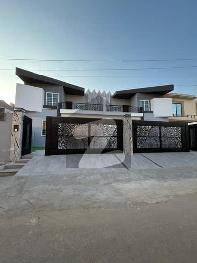 Your Dream Brand New 11 Marla House Is Available In New Shalimar Colony