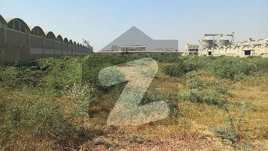 پورٹ قاسم بِن قاسم ٹاؤن,کراچی میں 19 کنال صنعتی زمین 9.0 کروڑ میں برائے فروخت۔